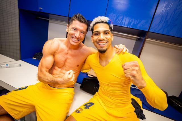 巴萨夺冠之最佳射手，莱万弥补了梅西留下的真空