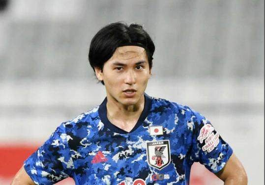 bob半岛体育-利好！南野拓实伤退缺战中国队 无缘7年后PK韦世豪